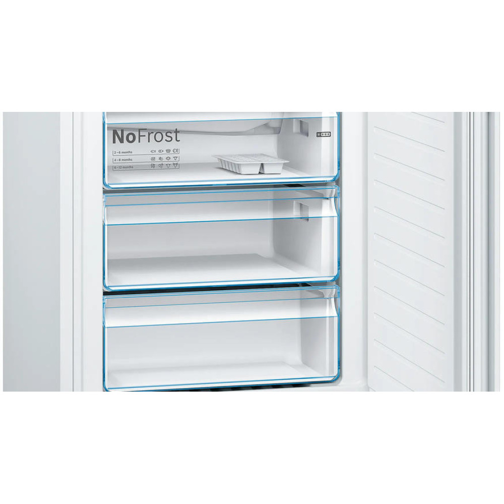 Двухкамерный холодильник Bosch KGN49XWEA