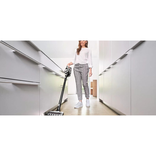 Пылесос Bosch BBS8213W