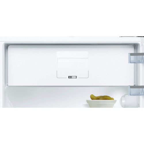 Встраиваемый однокамерный холодильник Bosch KUL 15A50 RU