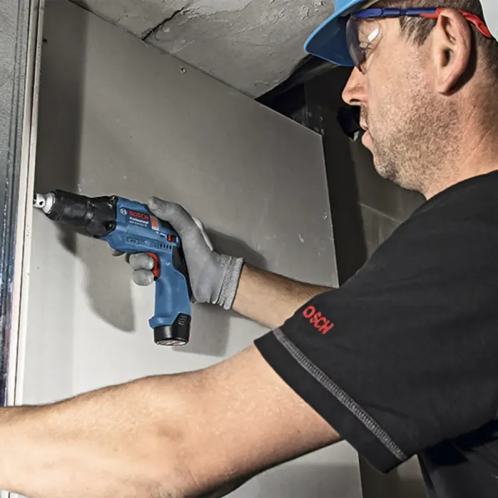Bosch GTB 12V-11 Professional аккумуляторный шуруповерт (2 x 3 Ач, ЗУ), 06019E4004
