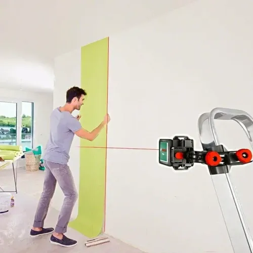 Bosch Quigo лазерный уровень + Bosch MM2 0603663521