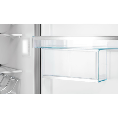 Двухкамерный холодильник Bosch KGE39AW21R