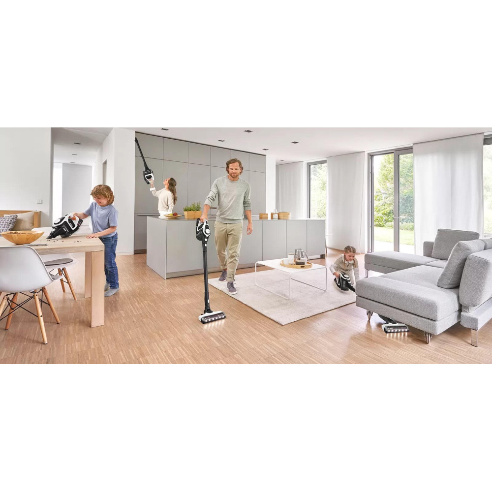 Пылесос Bosch BBS8213W