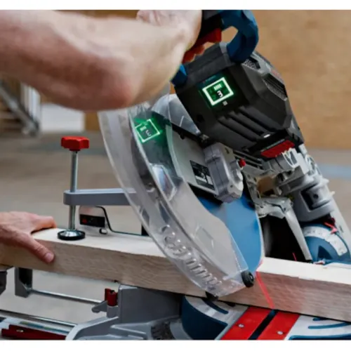 Bosch GCM 18V-305 GDC Professional Solo аккумуляторная торцовочная пила (без АКБ и ЗУ), 0601B43000